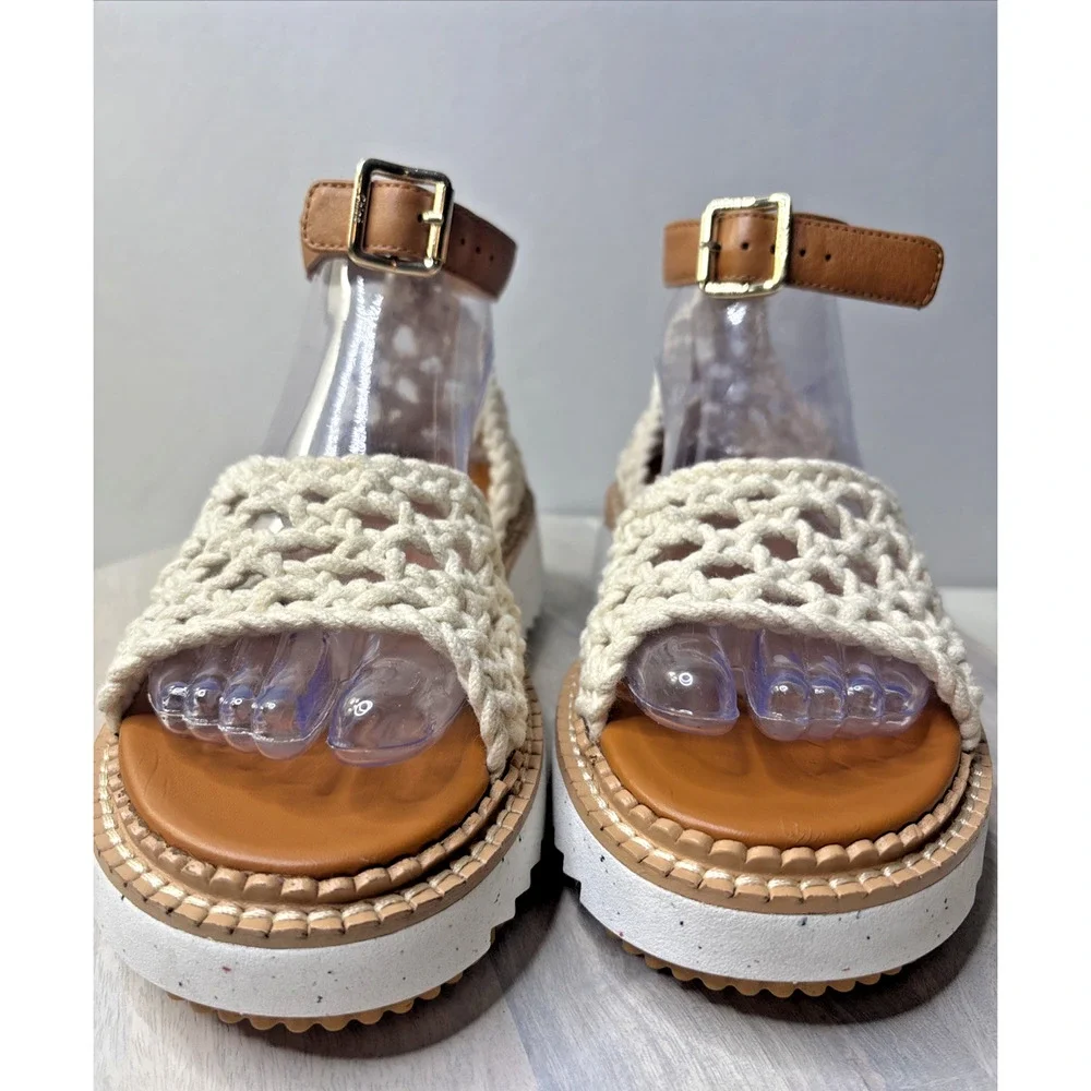 Chloé Crochet Platform Sandals Size 37 US 7 White Leather Ankle Strap Wedge - Picture 3 of 12